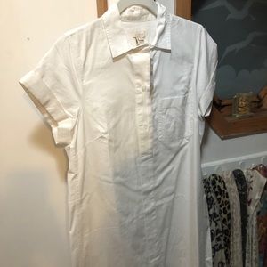 White short sleeve button down dress